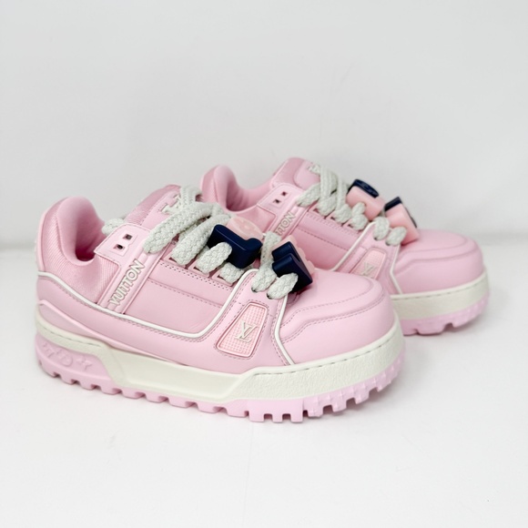 Louis Vuitton Trainer Maxi Sneaker - Picture 2 of 8